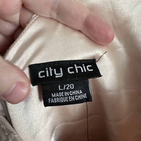 City Chic Women L/20 Beaded Bodice Fit & Flare Tulle Midi Tender Kiss Dress NWT - Picture 7 of 11